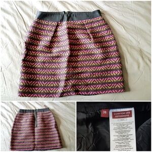 Comptoir Des Cotonniers Vibrant Pink and Black Pencil Skirt